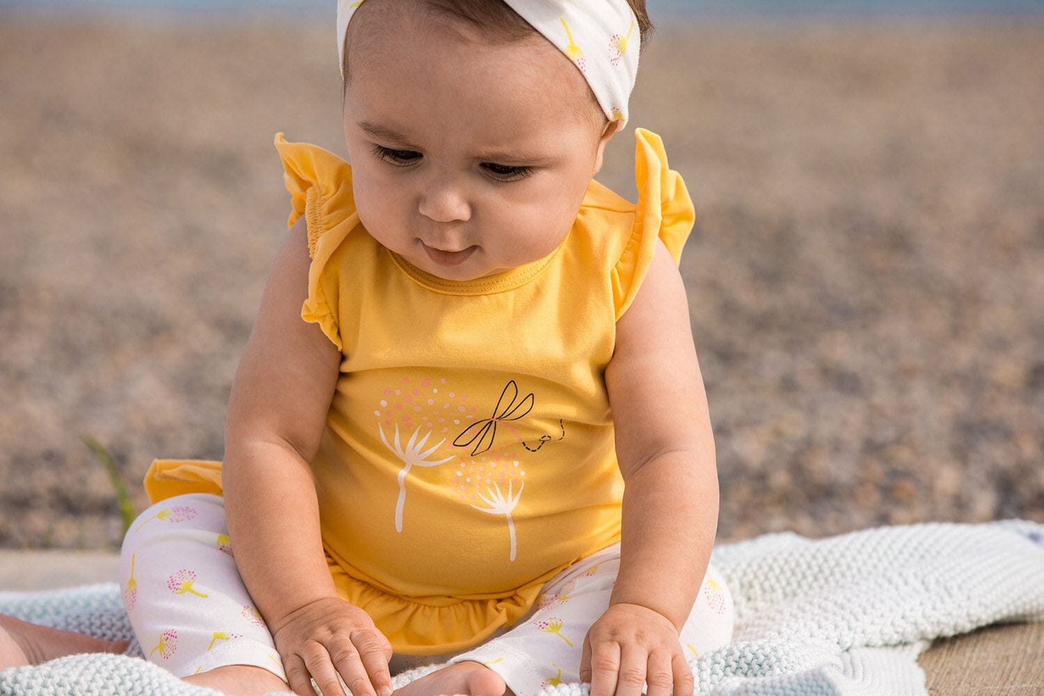 How Many Baby Clothes To Buy Per Size?