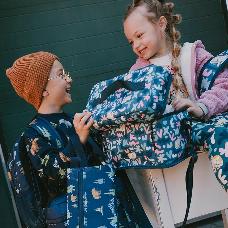 Schoolbags and lunch boxes for kids from 2 to 14 years