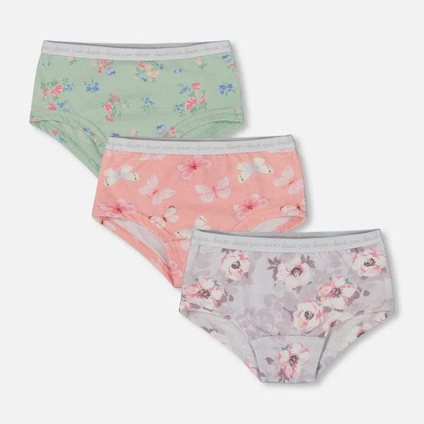 Underwear and panties for girls from 2 to 14 years